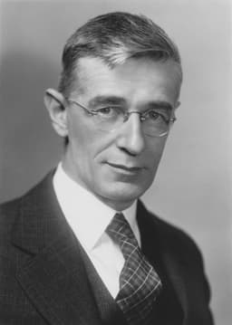 Vannevar Bush (1938)