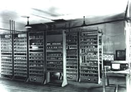 EDSAC at Cambridge (1948)