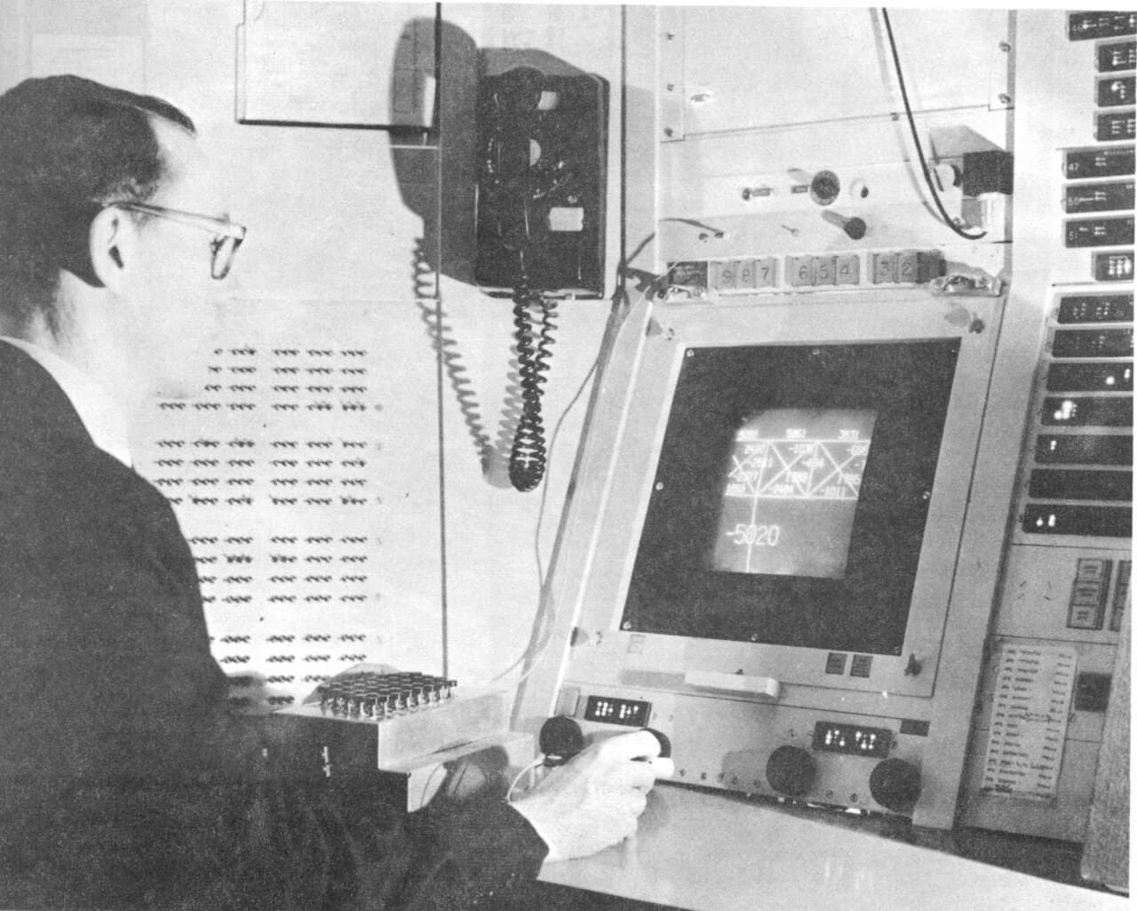 Ivan Sutherland operating Sketchpad